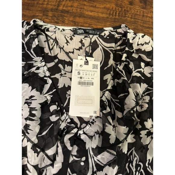 NWT Zara Floral Print Mini Dress with Ruffles in Black/White Monochrome Women S - Picture 6 of 11